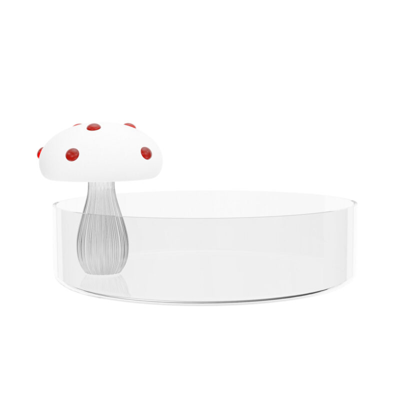 ALICE Saucer Withe mushroom with red dots